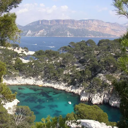 Vue Sur La Baie De Nyaraló Cassis