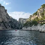 Vue Sur La Baie De *