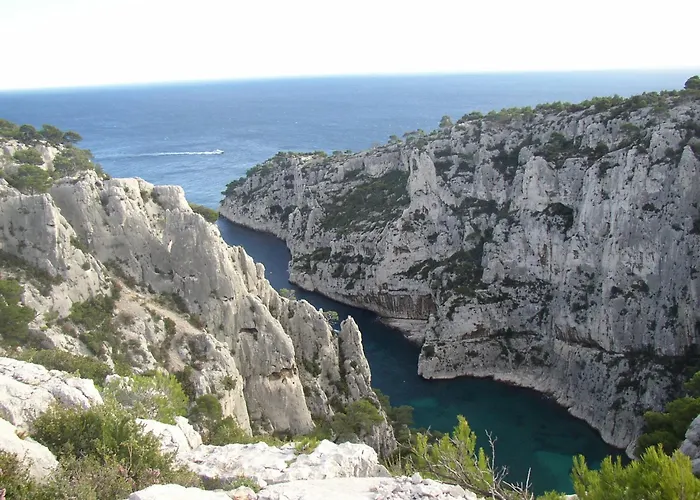 Vue Sur La Baie De *